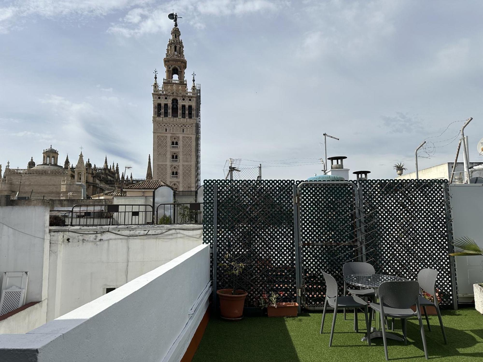 Abades Junto A La Catedral De * Seville